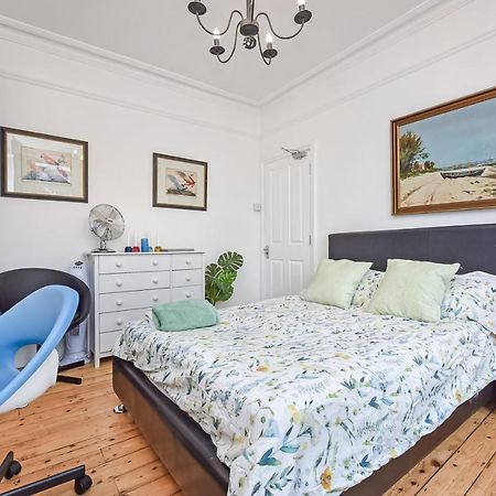 Groves 4 Bedroom, Shepherds Bush London Ngoại thất bức ảnh