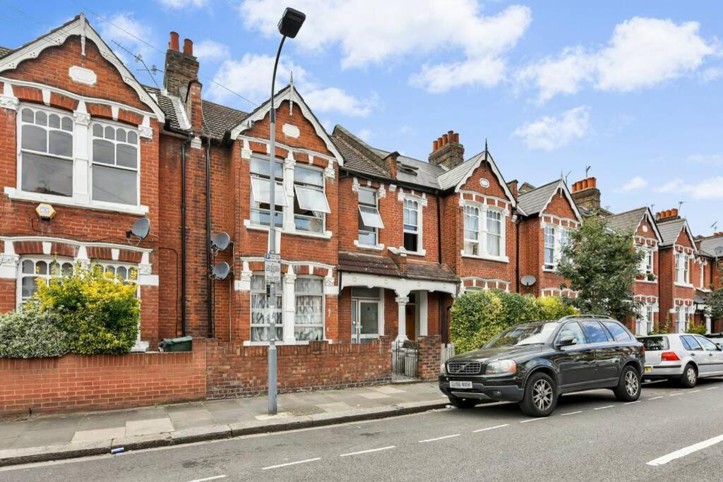 Groves 4 Bedroom, Shepherds Bush London Ngoại thất bức ảnh